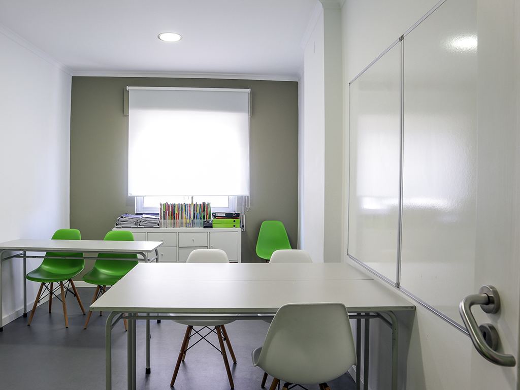 Sala de trabalho em grupo